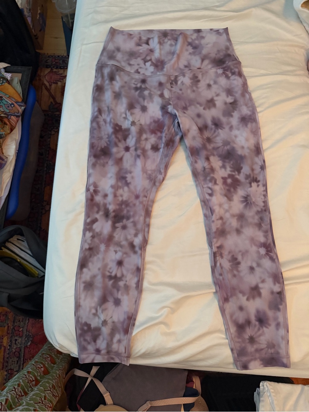 Lululemon leggings